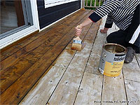 How to stain a deck - applying deck stain