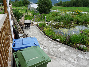 Garden Paths - DIY Garden Path - Path edging - Pathway - Gravel path